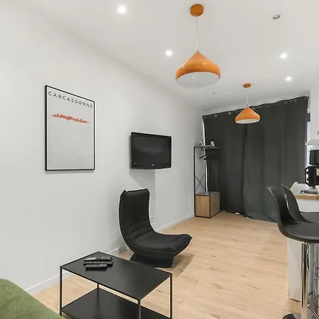 Apartment Le Velo - Cite 500m, Parking Public Gratuit 200m, Wifi, Menage Inclus - Free Car Park 200m Carcassonne