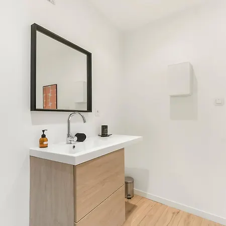 Le Velo - Cite 500m, Parking Public Gratuit 200m, Wifi, Menage Inclus - Free Car Park 200m Apartment Carcassonne