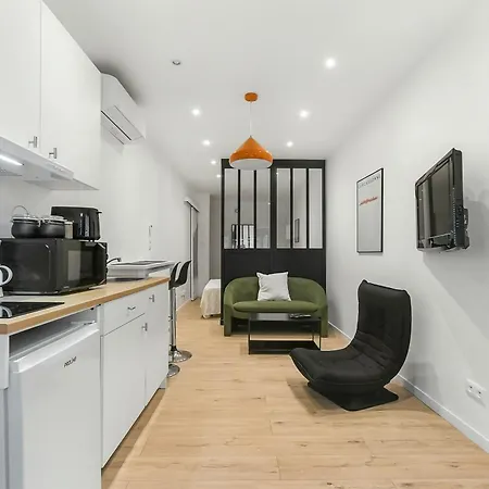 Apartment Le Velo - Cite 500m, Parking Public Gratuit 200m, Wifi, Menage Inclus - Free Car Park 200m *
